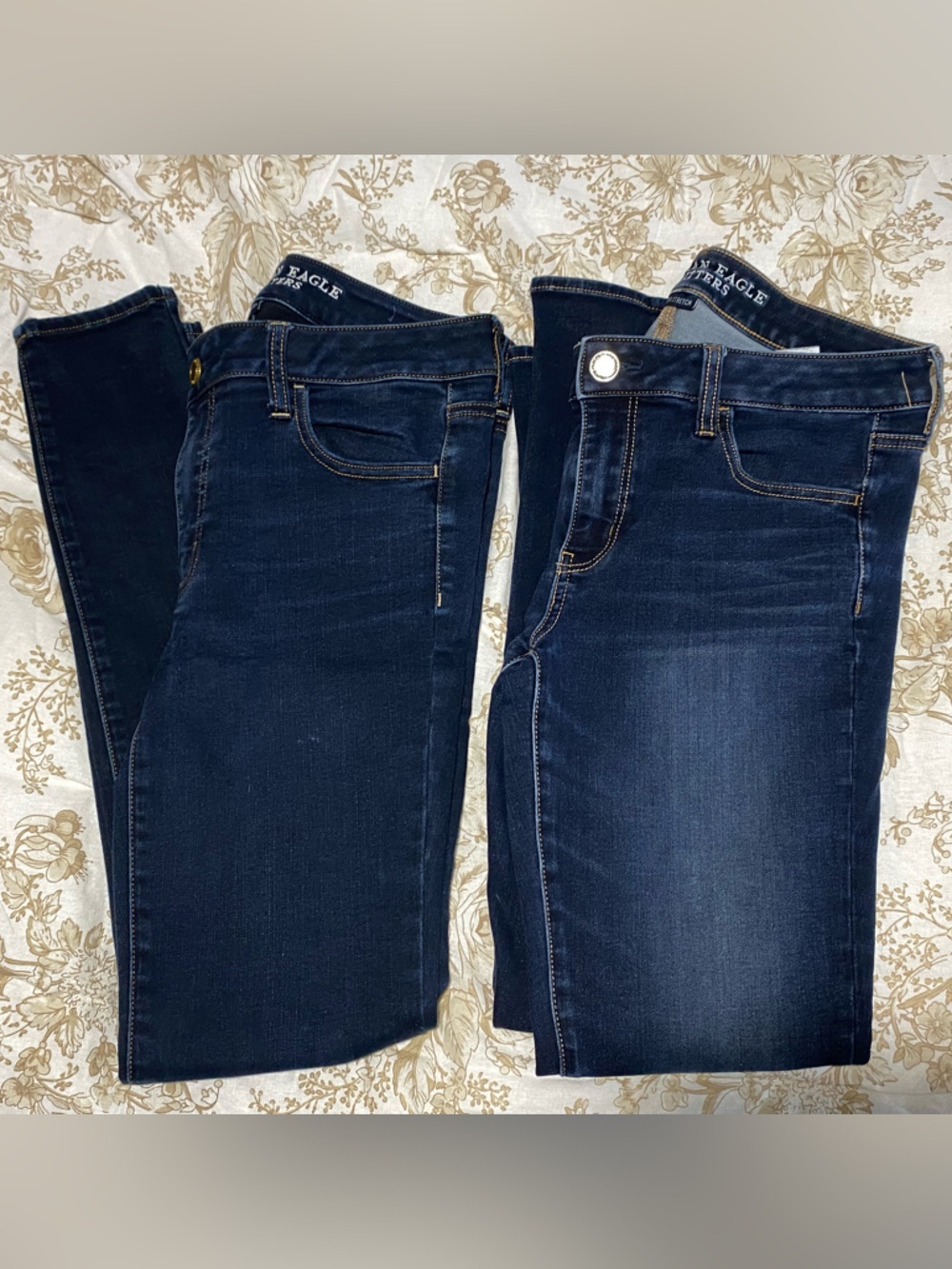 (2 Pair Bundle) American Eagle Outfitters Dark Wash Skinny Jeans Size 10 Long